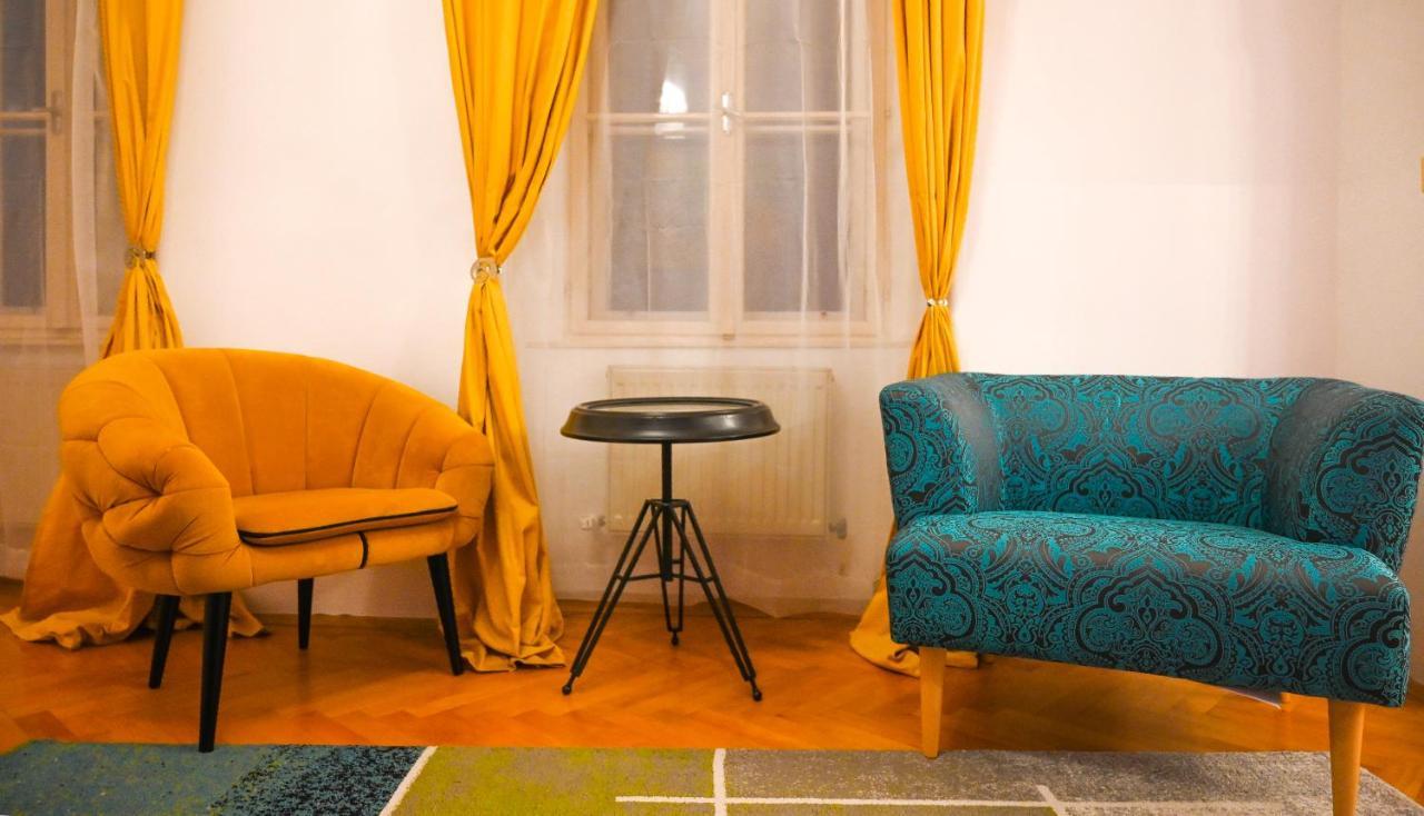 Breathtaking Stadtpark Apartment Wien